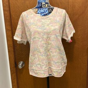 Xhilaration T-shirt size large NWT